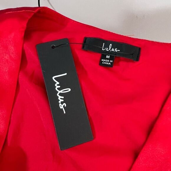 Lulu’s NWT Celebratory Mood Red Satin Short Sleeve Mini Dress size medium - Picture 11 of 14